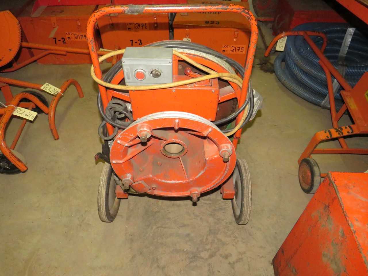 GREENLEE 555 ELECTRIC CONDUIT PIPE BENDER 1/2" TO 2" IMC EMT - ELECTRIC POWER TOOLS