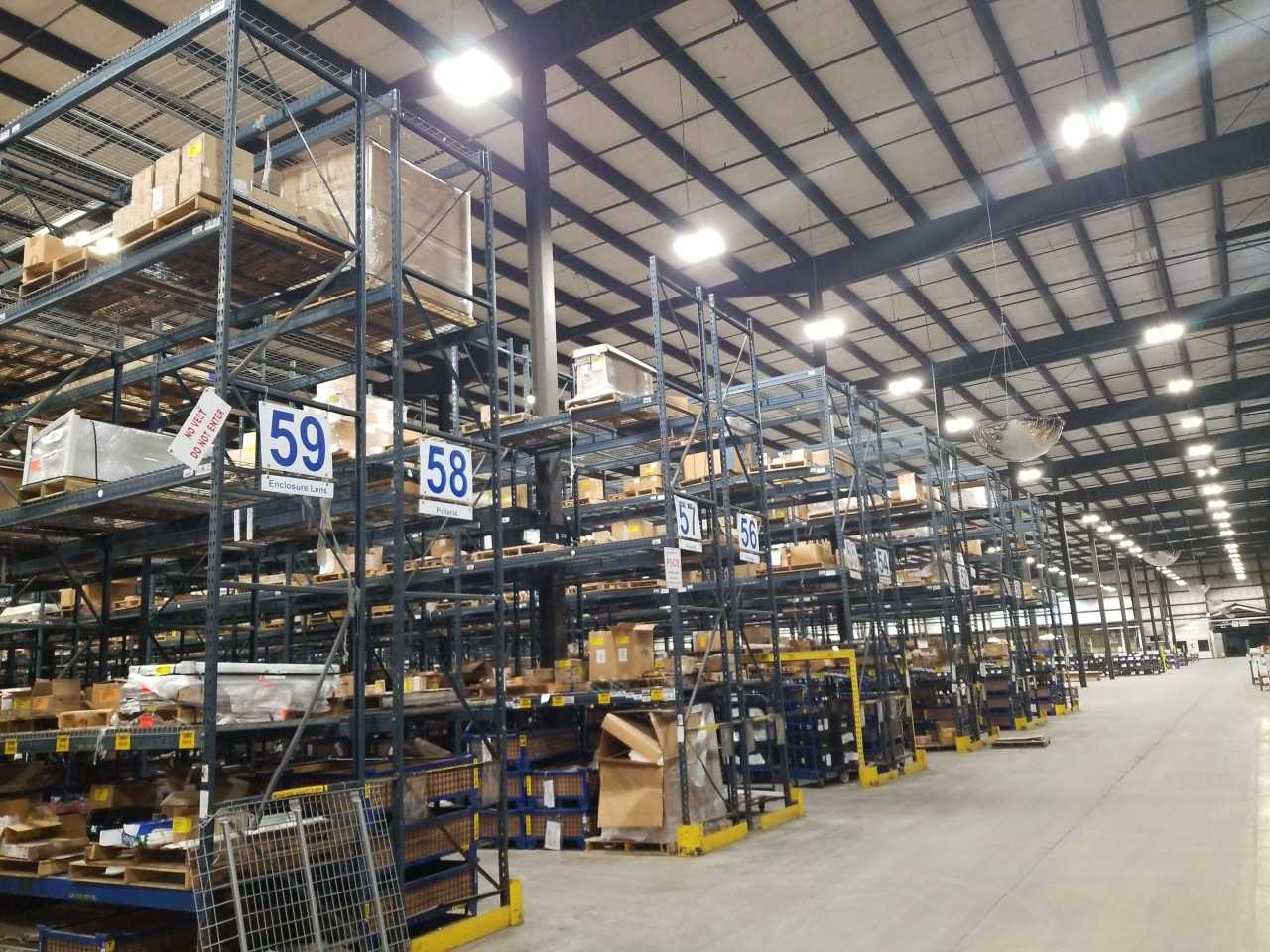 12 ROWS OF PALLET RACKINGS - MISCELLANEOUS
