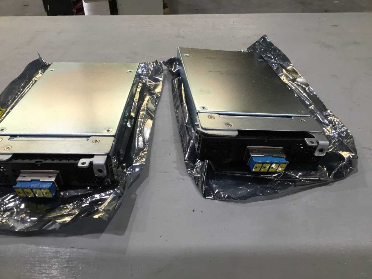 Lot of Two Electronic Controls - AUTOMATION & CONTROLS