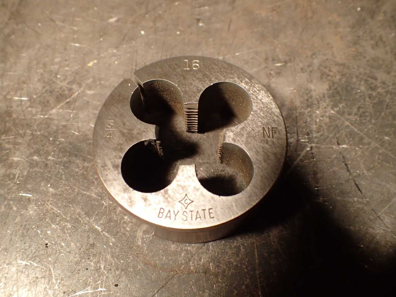 Cleveland 3/4" -16 NF Split Thread Threading Die: 2-3/16" Round Body, USA - HOLEMAKING TOOLS