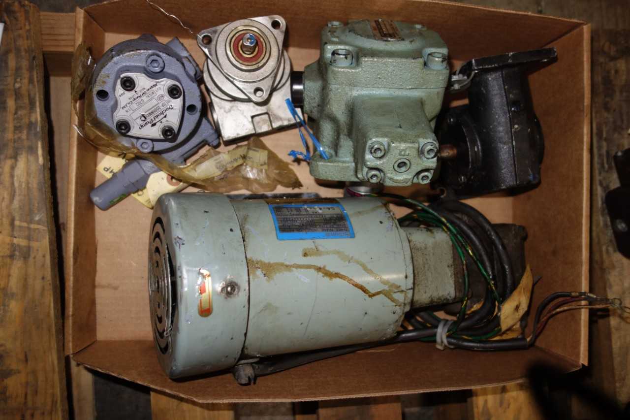 TOTE OF ASSORTED HYDRAULIC PUMPS - HAND TOOLS