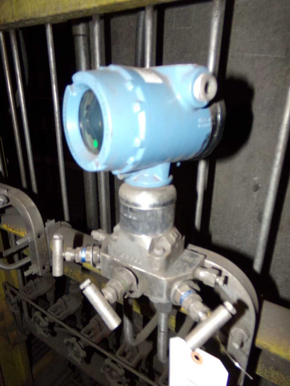 2006 ROSEMOUNT 300S1AAE5M5 TRANSMITTER - INSTRUMENTATION