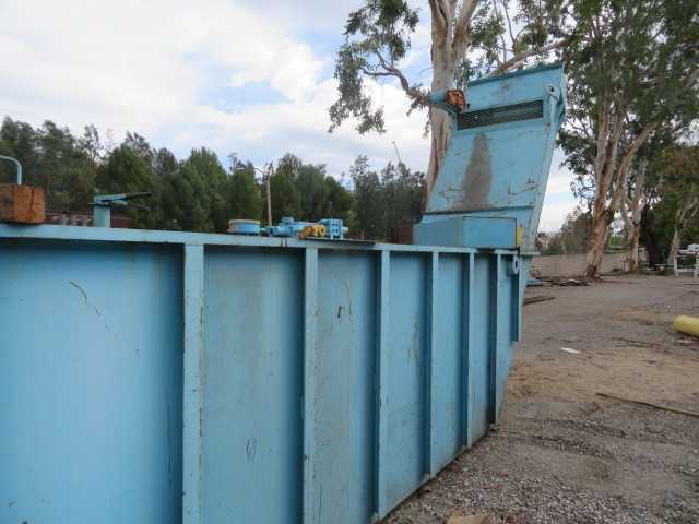 Henry Filters Chip Conveyor - MISCELLANEOUS