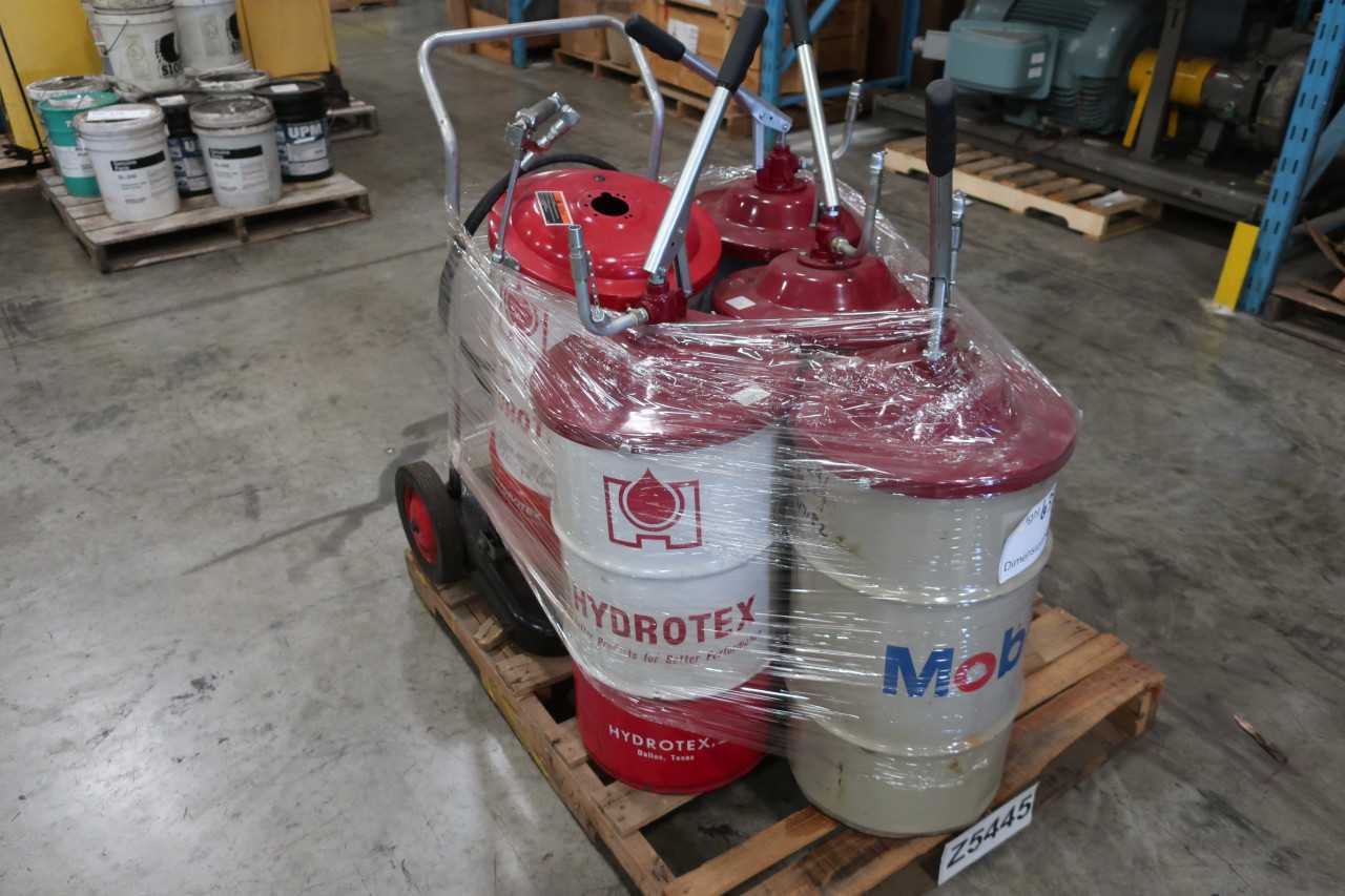 1 PALLET OF ASSORTED LUBRICANTS WITH PUMPS - PUMPS