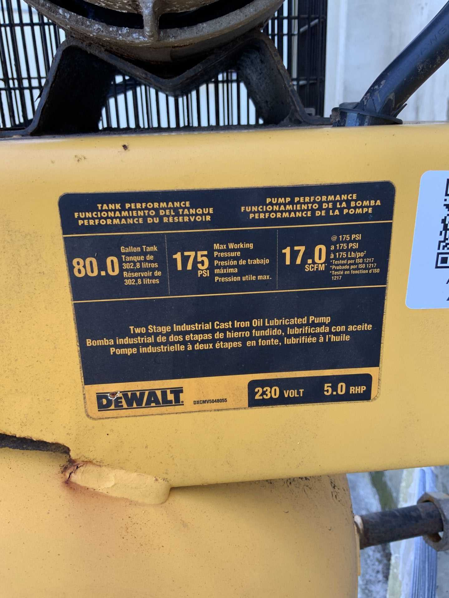DEWALT AIR COMPRESSOR - AIR COMPRESSORS