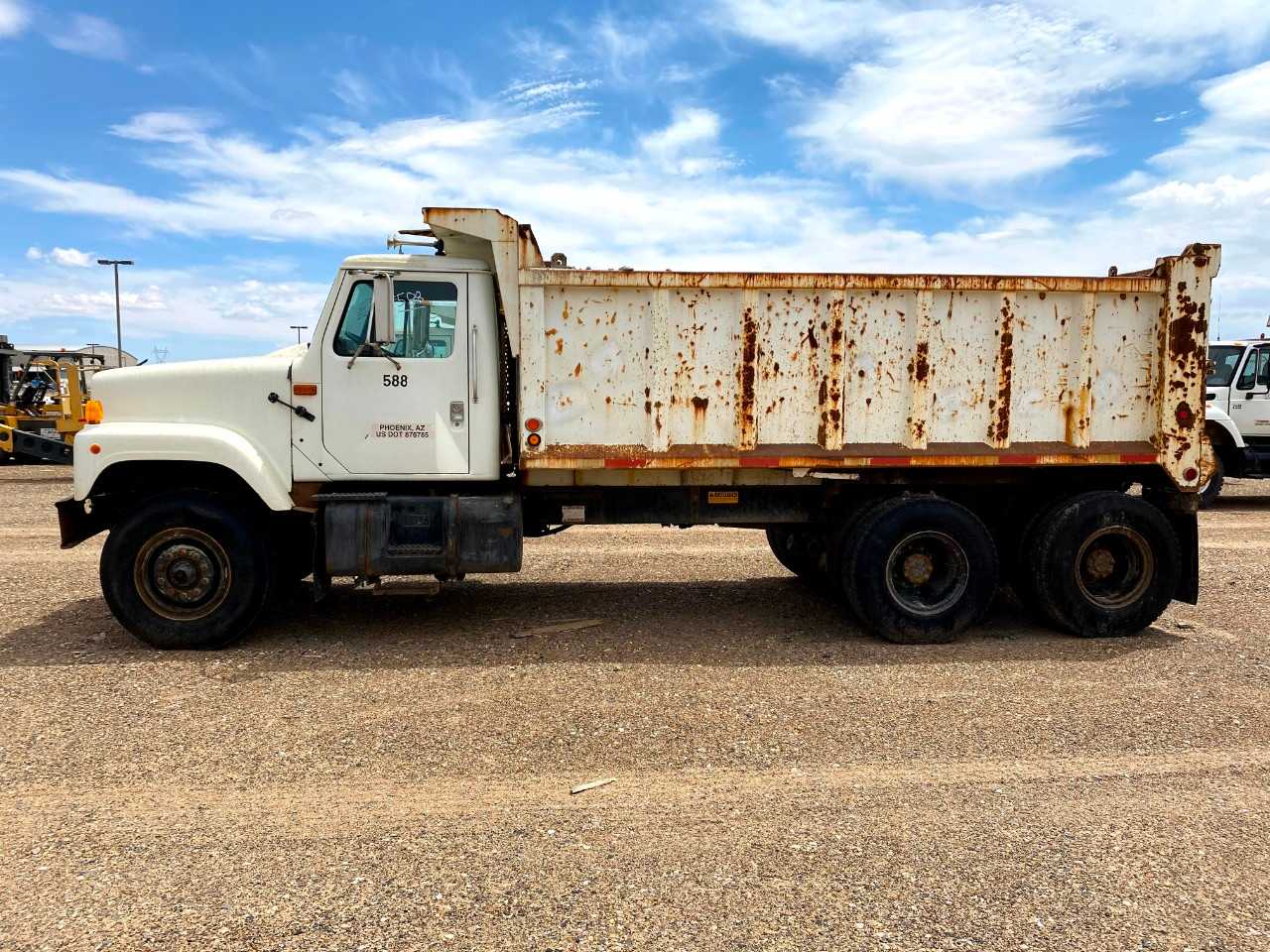 1992 International 2554 6X4 Dump Truck - HYDRO EXCAVATOR TRUCKS