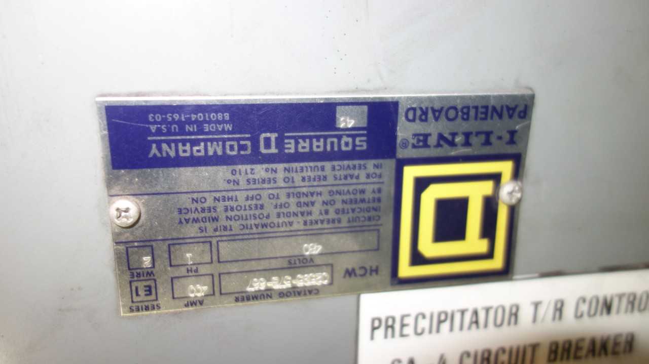 SQUARE D 480V 400A I-LINE PANELBOARD CABINET - 13X CIRUCIT BREAKERS - CIRCUIT BREAKERS