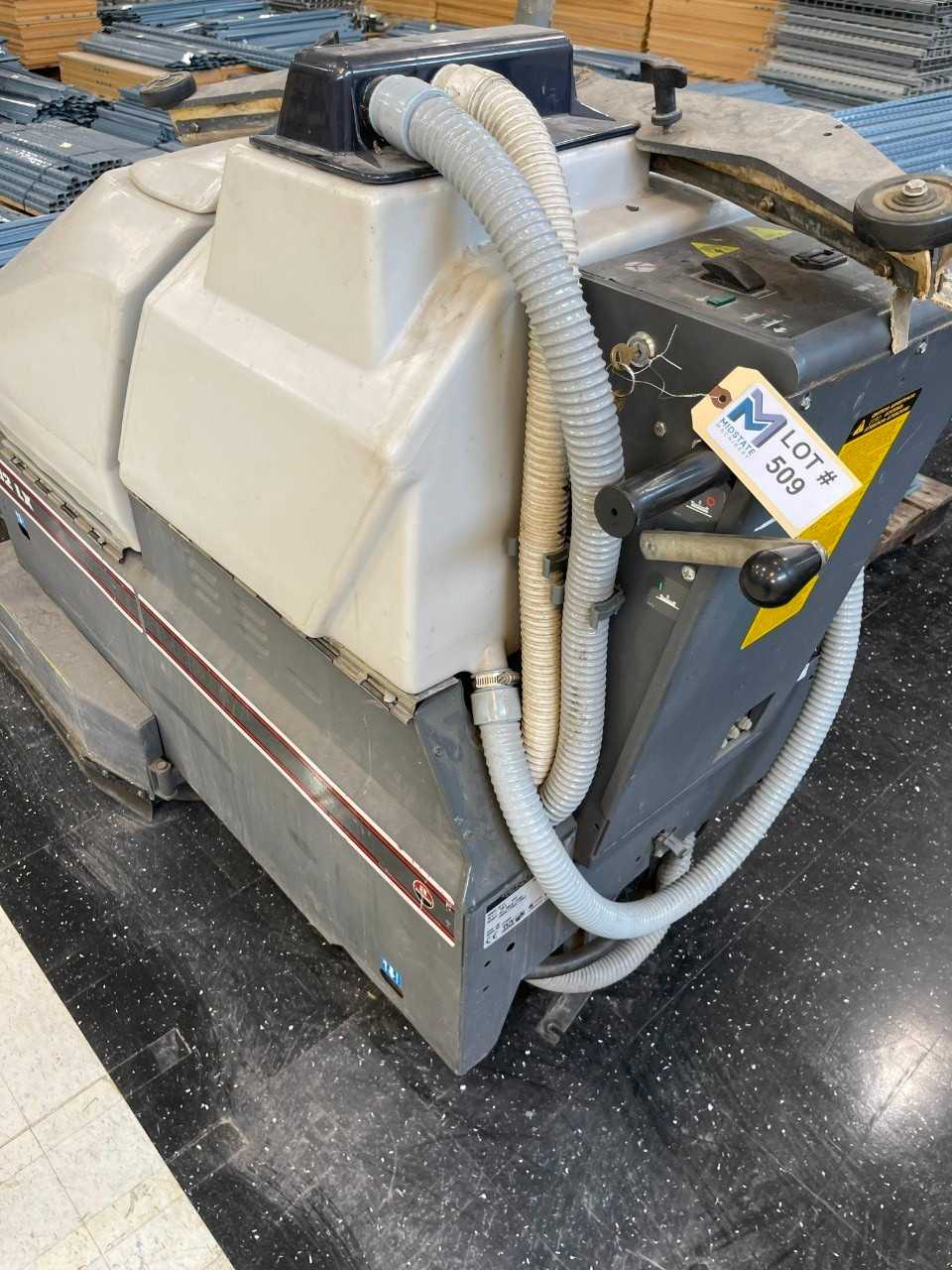Advanced 32 XL Electric Floor Cleaner - PLANT & FACILITY