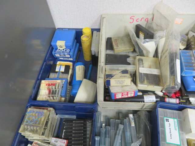 All items in pictures, Various high speed taps and drills, make Guhring, Sandvik, Greenfield etc - MISCELLANEOUS
