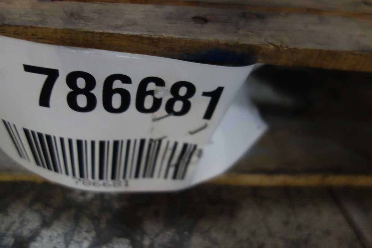 2 PALLETS OF ASSORTED VALVES AND VALVE ACCESSORIES - VALVES