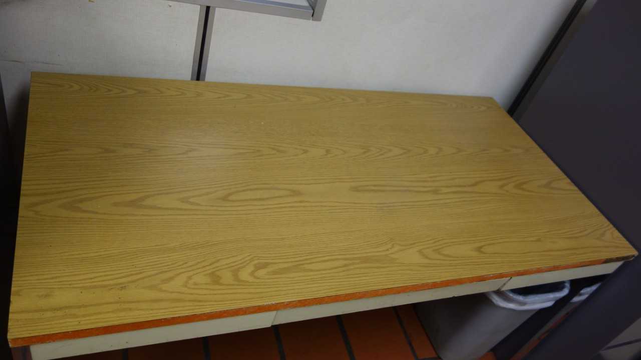 LOT OF FURNITURE, 2X TABLE, 4-DRAWER CABINET - PLANT & FACILITY