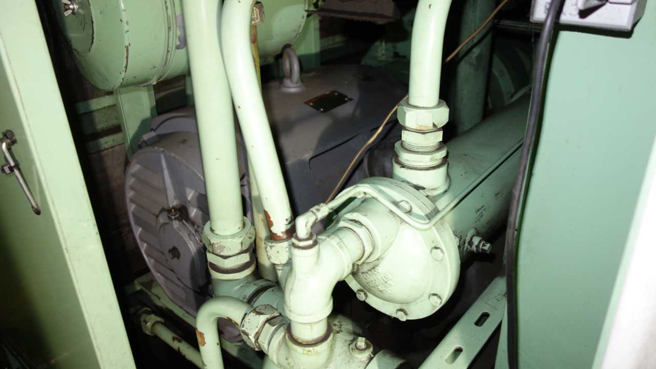 SULLAIR LS25-150 AIR COMPRESSOR 200HP 36K HOURS - AIR COMPRESSORS
