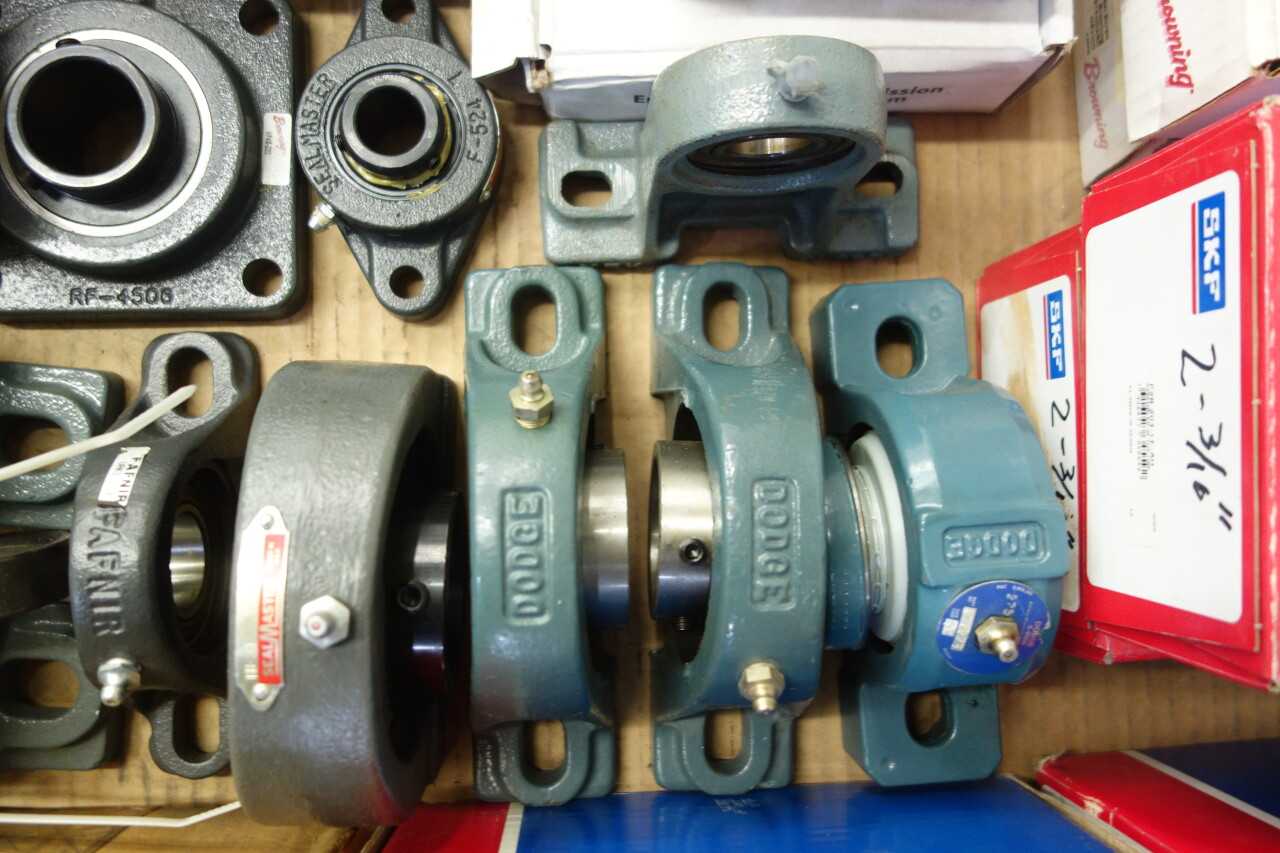 PALLET OF ASSORTED BEARINGS - BEARINGS