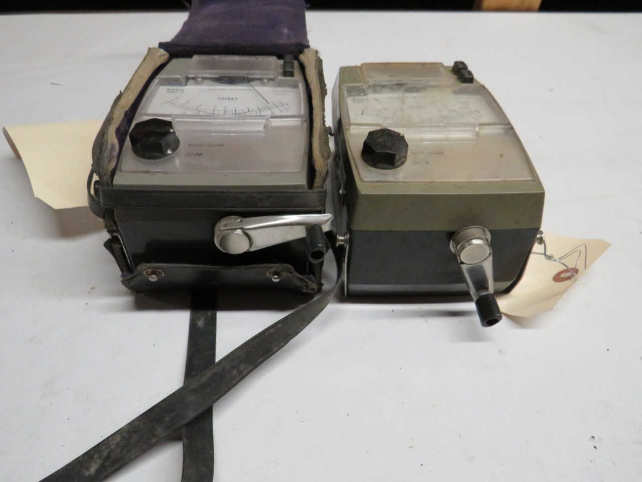 LOT 2 MEG-OHMS MODEL AMC-3 AMPROBE INSTRUMENT INSULATION& RESISTANCE TESTER - ELECTRICAL COMPONENTS