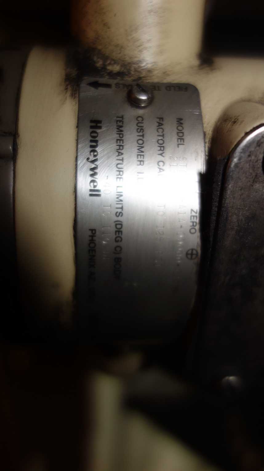 LOT OF 5 ASSORTED HONEYWELL ST3000 PRESSURE TRANSMITTER - INSTRUMENTATION