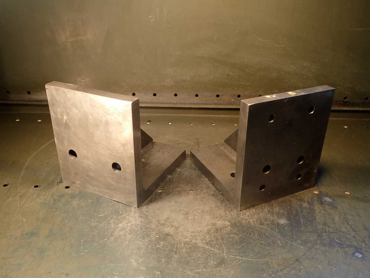 2 Pc Set 6-3/4" x 6-3/4" x 5-13/16" Machined Right Angle Plates: Machinist Setup - END MILLS