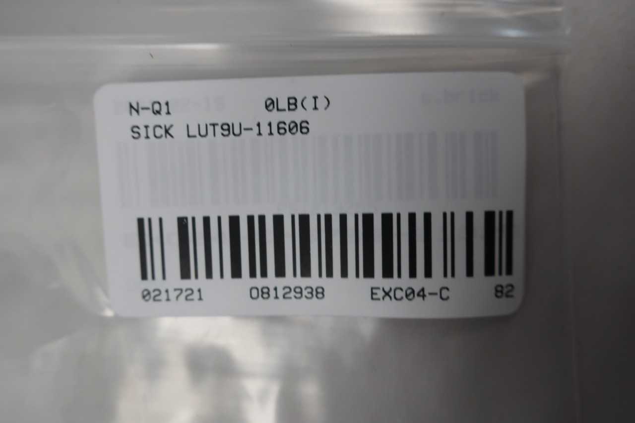 SICK LUT9U-11606 LUMINESCENCE 12-30V-DC PHOTOELECTRIC SENSOR - INDUSTRIAL PARTS