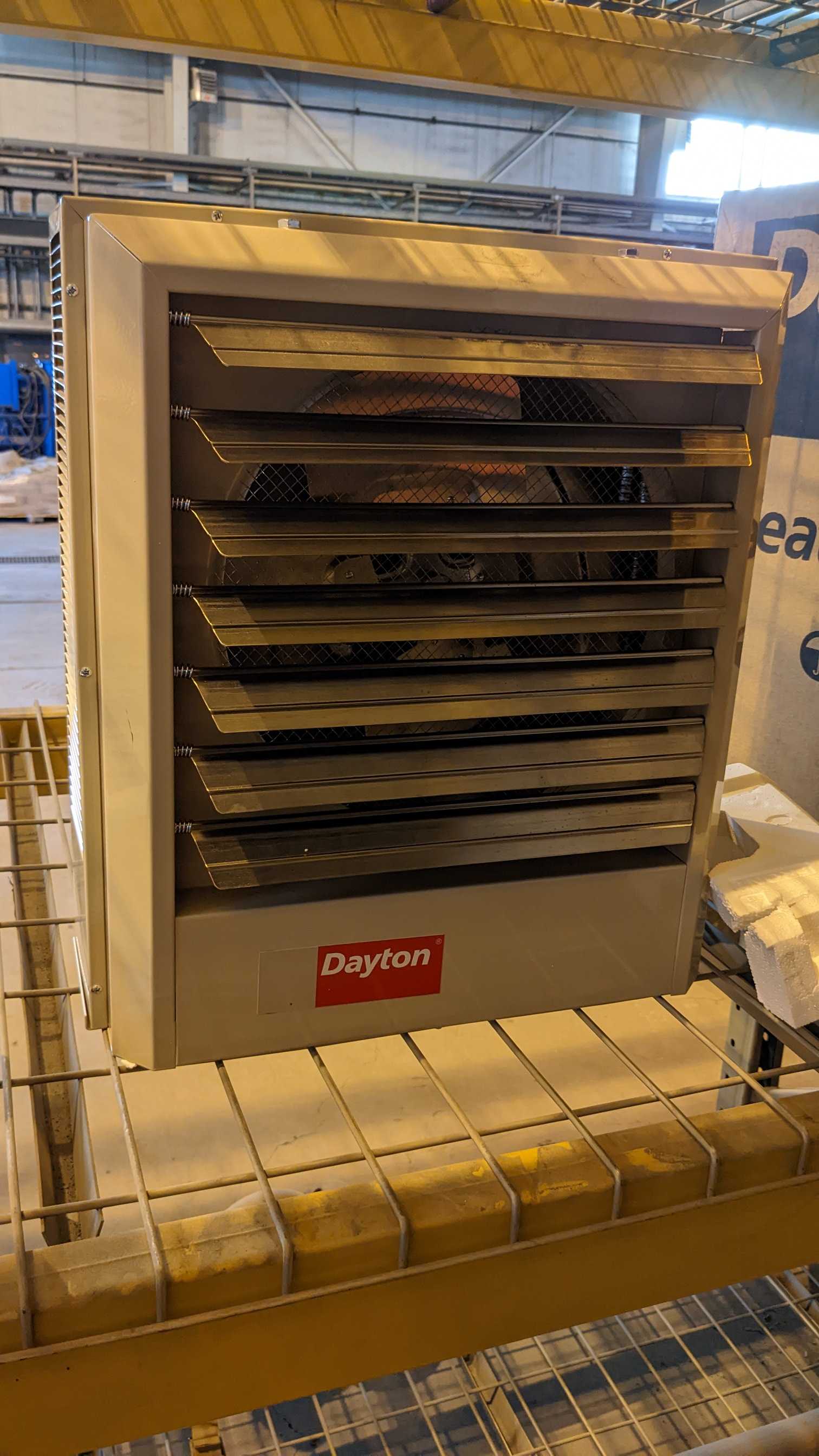 LOT OF 2 DAYTON UNIT HEATERS - HVAC EQUIPMENT