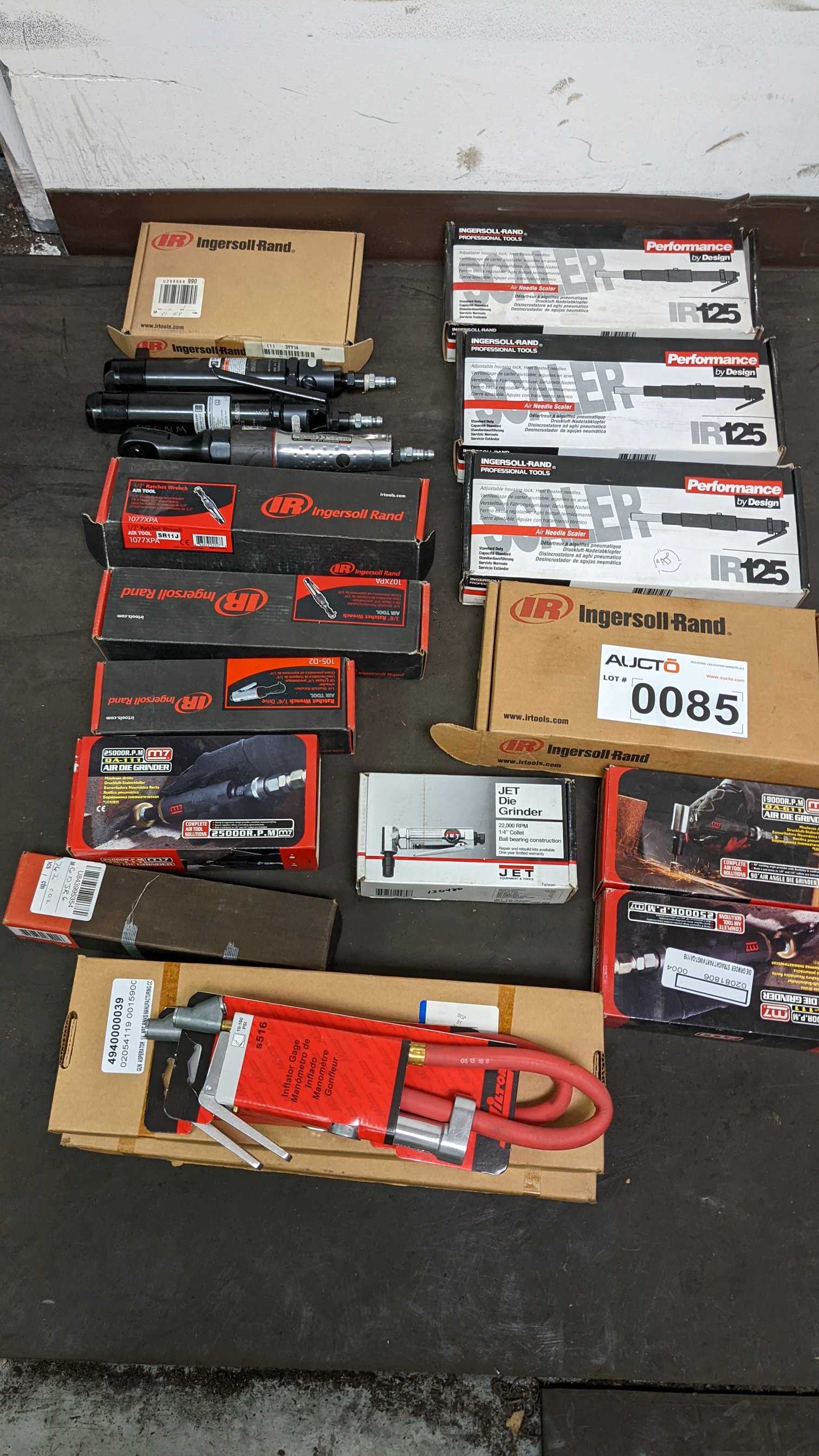 LOT OF PNEUMATIC TOOLS - ELECTRIC POWER TOOLS LOT OF PNEUMATIC TOOLS - ELECTRIC POWER TOOLS