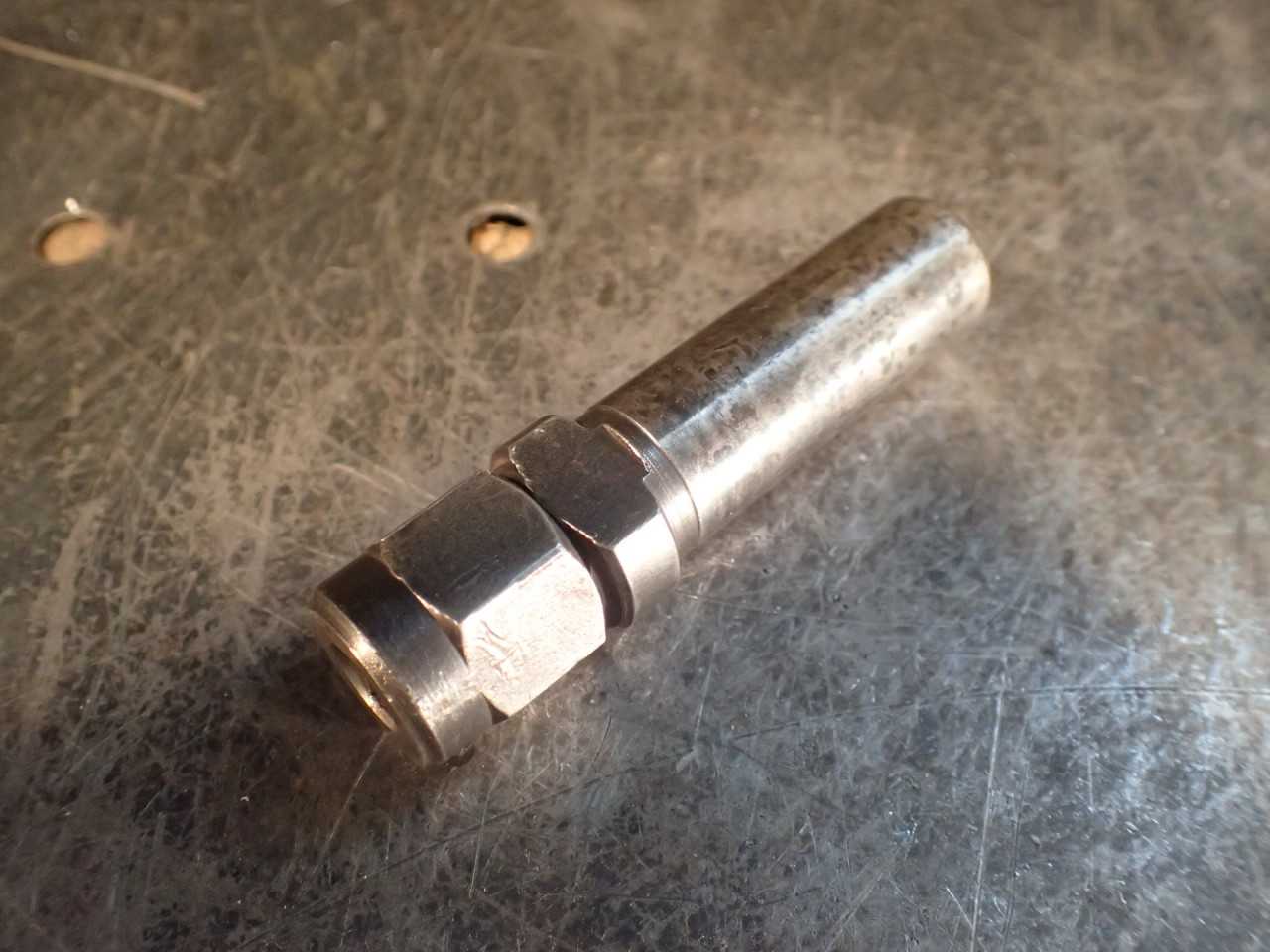 DA-300 Double Angle Collet Chuck: 5/8" Straight Shank 3" OAL Used Good Condition - MACHINING ACCESSORIES & TOOLING
