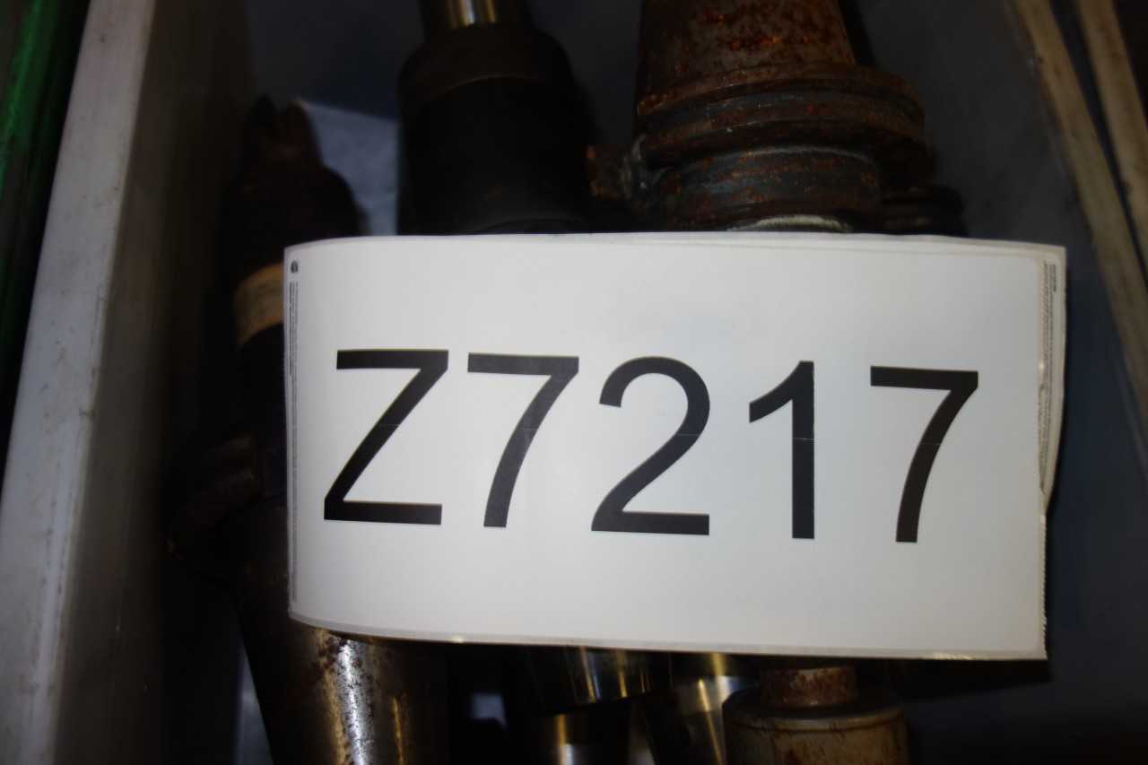 CAT 50 TOOL HOLDERS WITH ATTACHMENTS - MACHINING ACCESSORIES & TOOLING