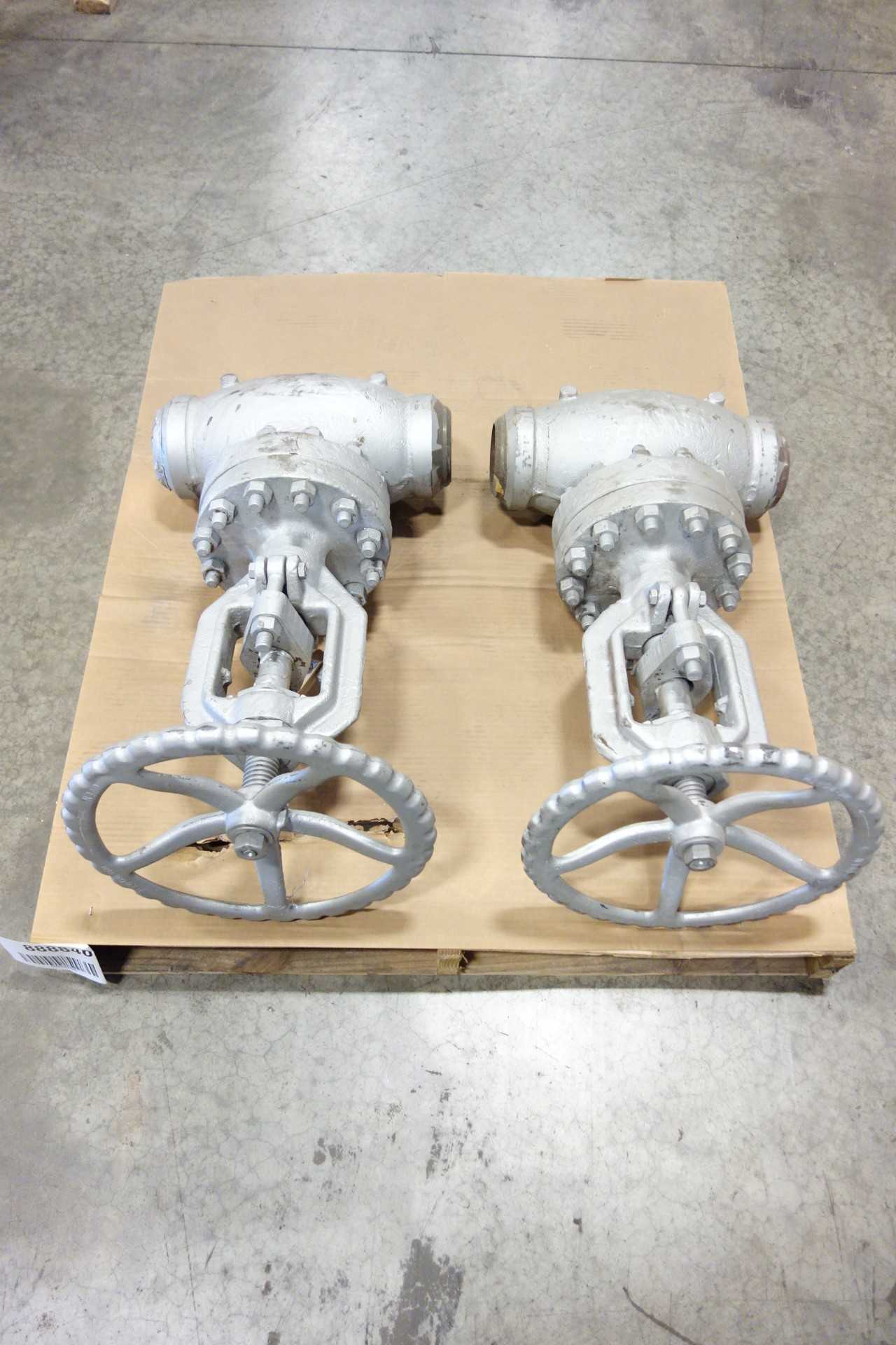 LOT OF 2 WALWORTH MANUAL 4IN GLOBE VALVES - GLOBE VALVE