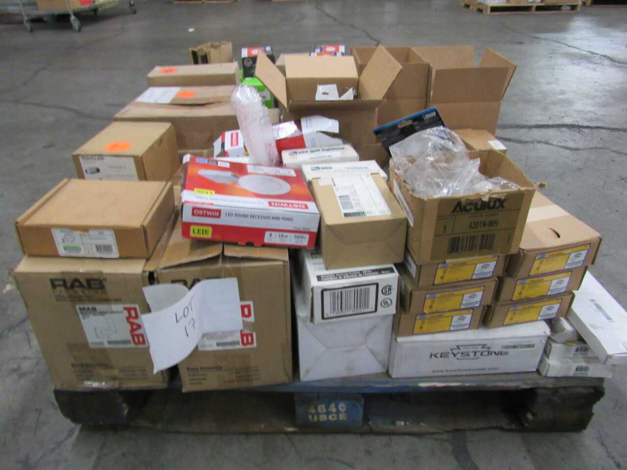 Pallet of 427x Assorted Contacts, Lights, LEDs, Fuses, Electrical Conduit/Fittings & More - ELECTRICAL COMPONENTS