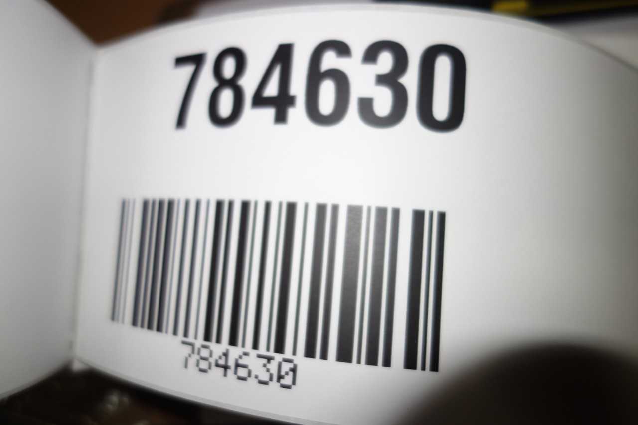 3 PALLETS OF SHOP SUPPLIES - LIGHTING