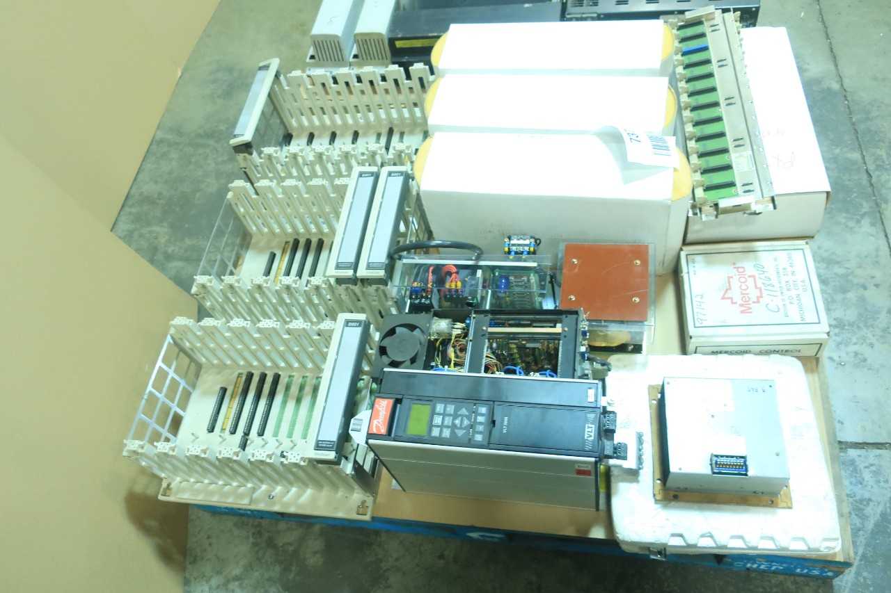 2 PALLETS OF ASSORTED ELECTRICAL CHASSIS RACK, SERVO DRIVE, PRESSURE SWITCH GAUGE, POWER SUPPLY CONTROLS, MOTOR DRIVE, SERVO AMP- YASKAWA, ABB, BAILEY, DWYER, NUS, SENYO DENKI, DANFOSS - ELECTRICAL COMPONENTS
