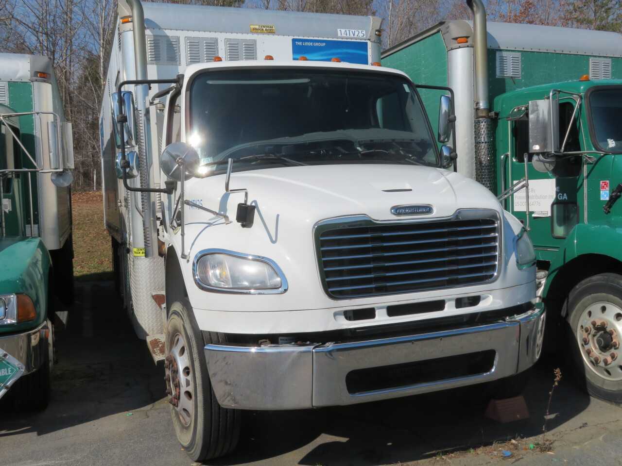 2014 Freightliner - CONSTRUCTION EQUIPMENT