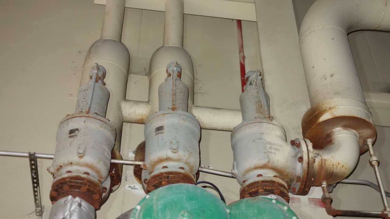 LOT OF 3 CONSOLIDATED 4IN RELIEF VALVES - RELIEF VALVE