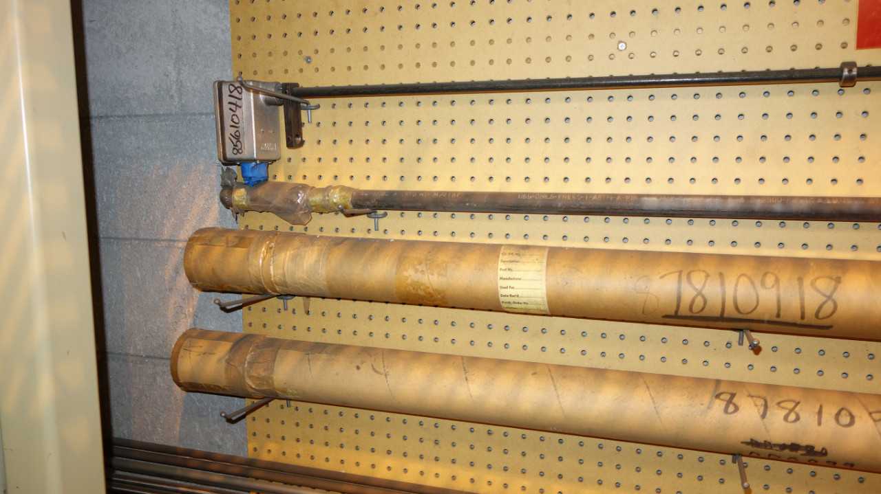 WALL OF ASSORTED BURNERS, FLAME RODS - ELECTRIC POWER TOOLS