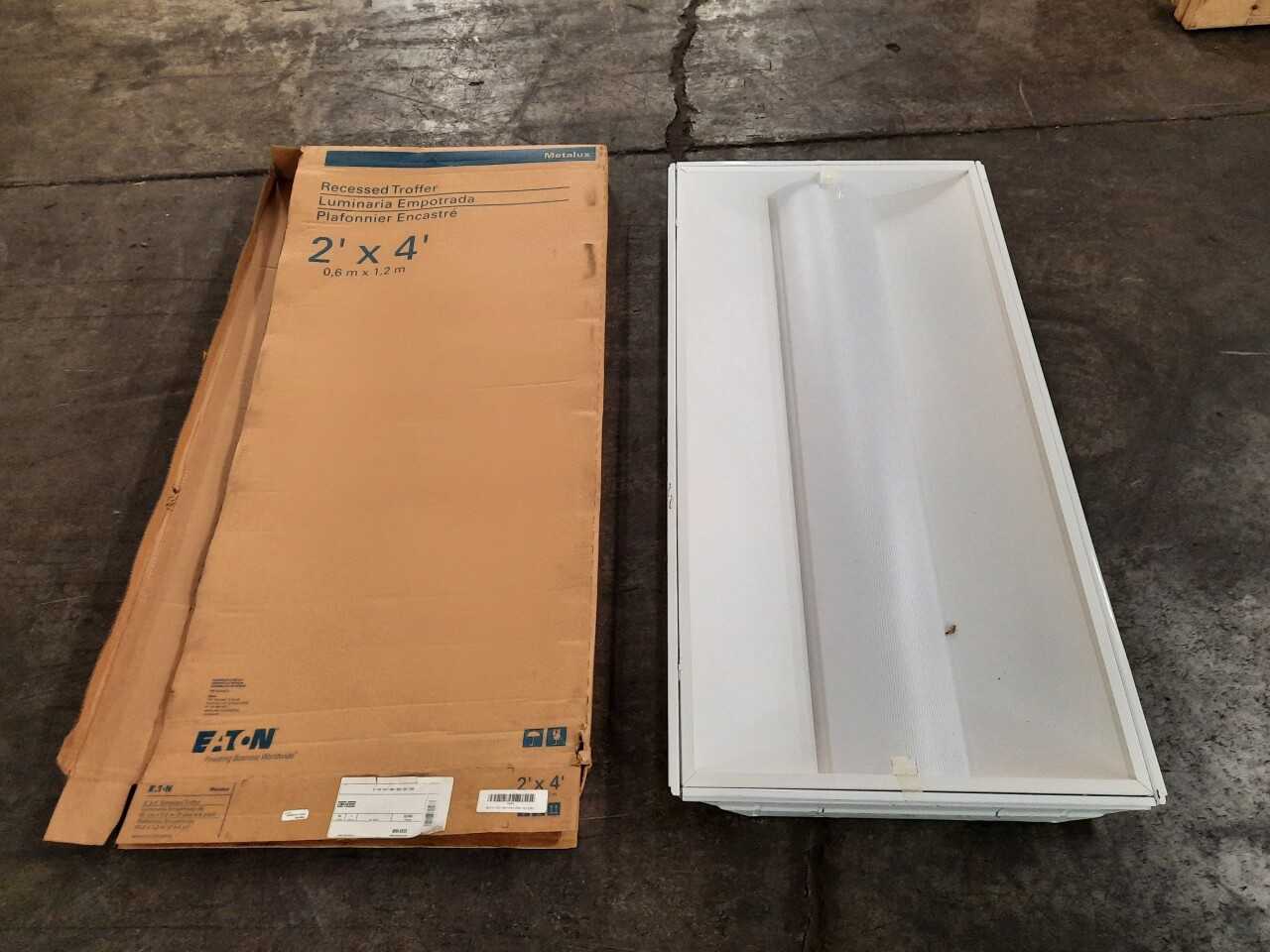 Quantity of 19x 24CZ-LD5-50SE-UNV-I.835-CD1-U Lights - LIGHTING