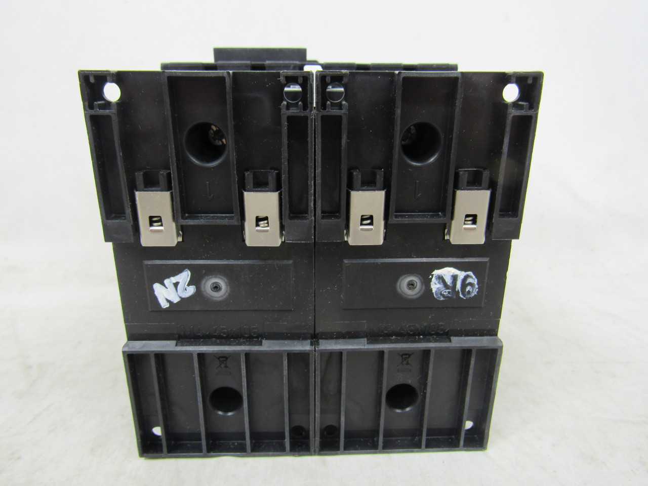 Lot of Qty 4x Eaton XTCR040D11A Motor Controllers - AUTOMATION & CONTROLS