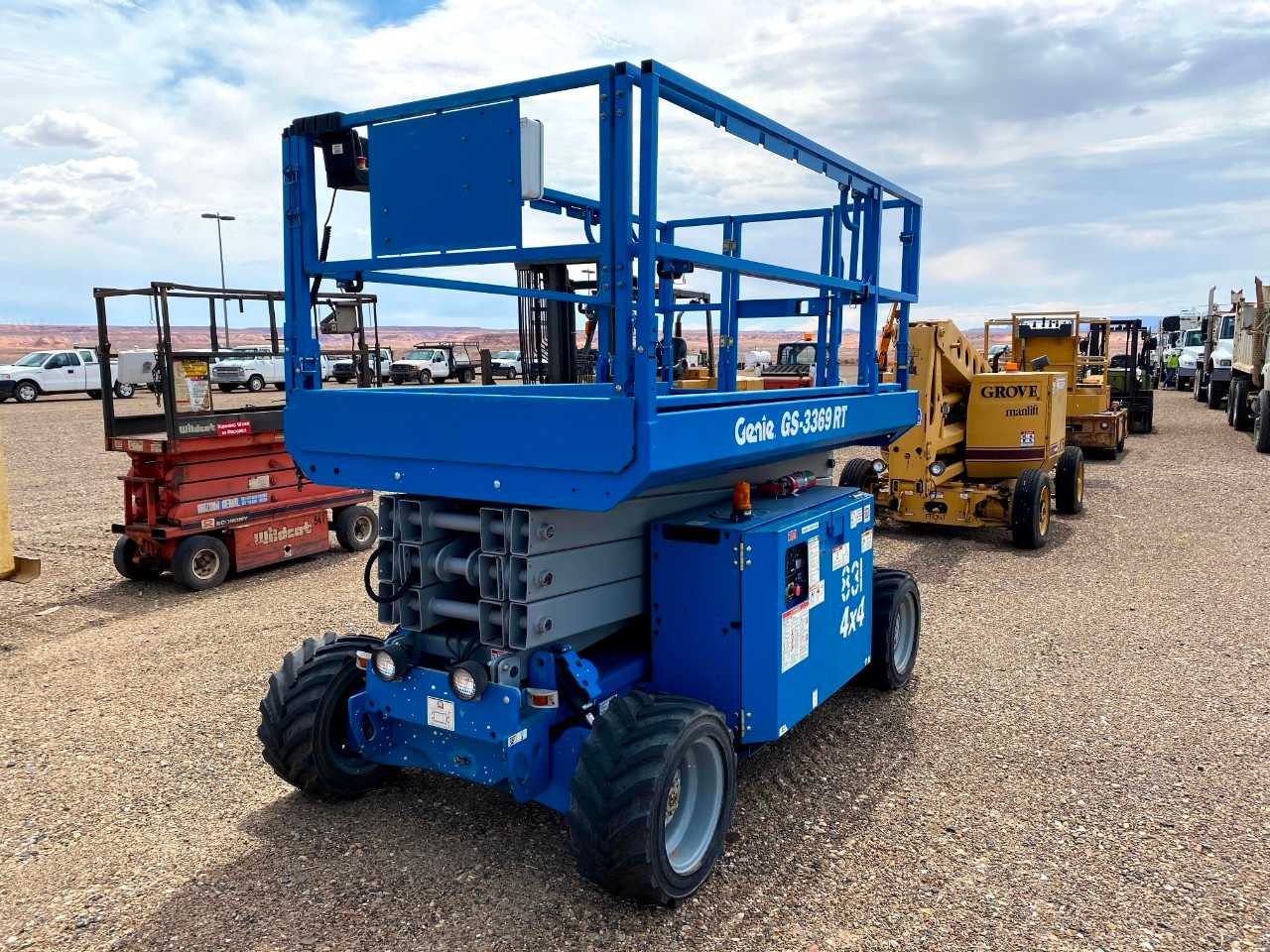 2013 Genie GS-3369RT Rough Terrain Scissor Lift - LIFT CART