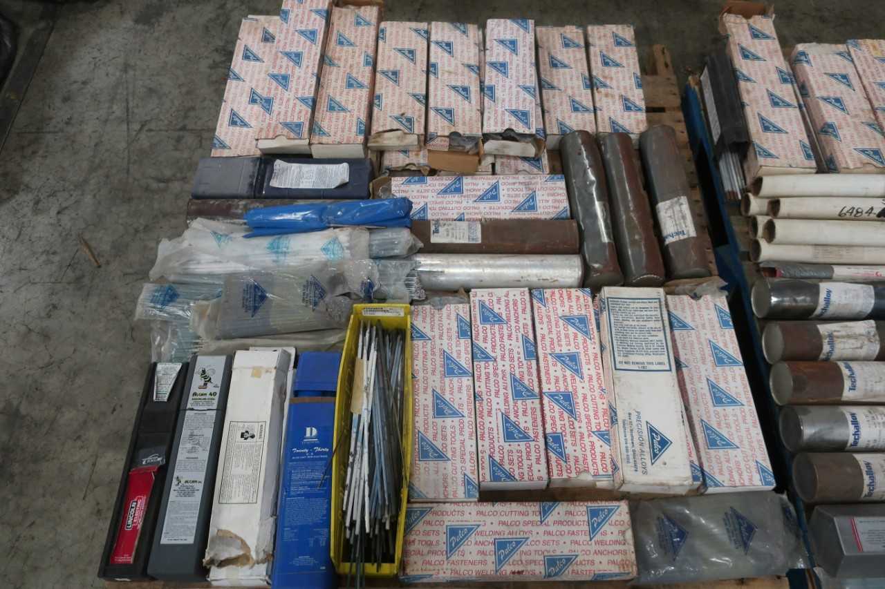 2 PALLETS OF ASSORTED WELDING ELECTRODES PALCO LINCOLN AURALLOY TECHALLOY ALCAM 40 - WELDING EQUIPMENT