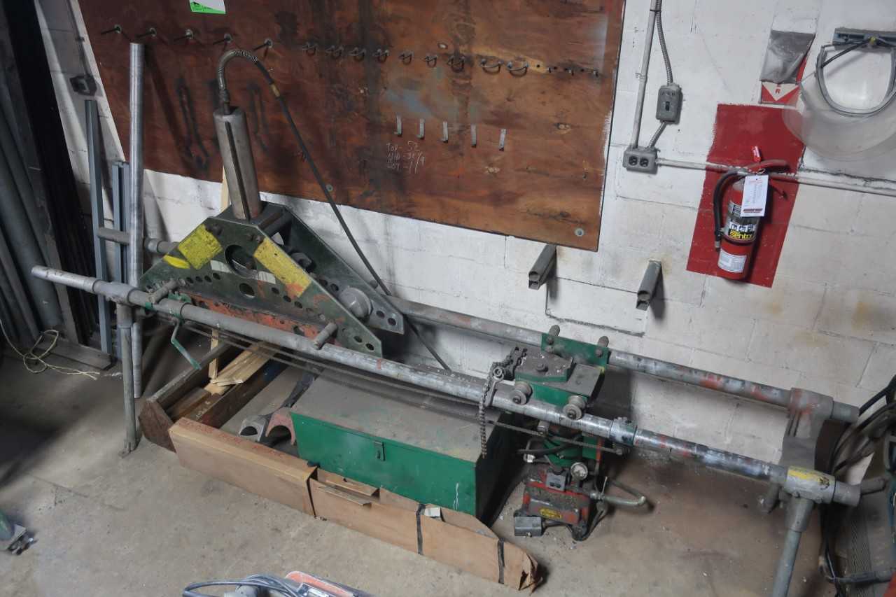 GREENLEE 884 COMPLETE BENDING SYSTEM W/ TABLE TO 6" - ELECTRIC POWER TOOLS
