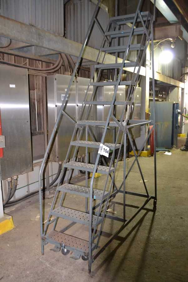 12FT ROLLING STEP LADDER (NOVA SCOTIA) - MISCELLANEOUS