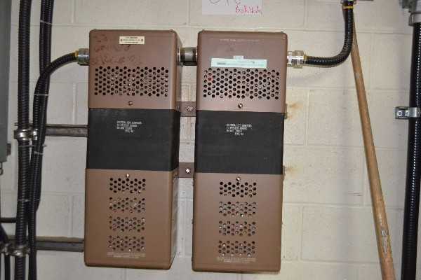 2x SOLA 10KVA 120/240V CONSTANT VOLTAGE TRANSFORMER (NOVA SCOTIA) - MISCELLANEOUS