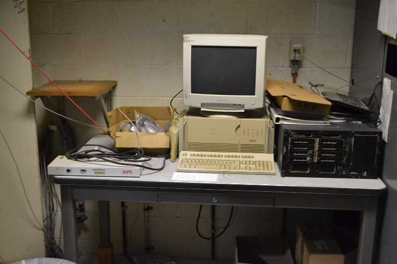 APC UPSS, DELL POWEREDGE 2600 SERVER (NOVA SCOTIA) - MISCELLANEOUS