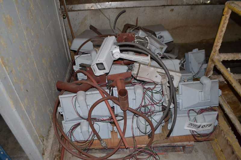 ASSORTED LIGHTING AND VIDEO CAMERAS (NOVA SCOTIA) - MISCELLANEOUS
