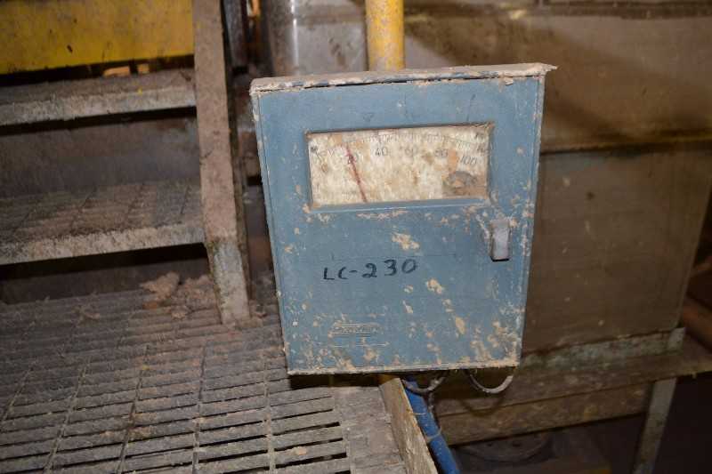 FOXBORO 43AP-FA42C PNEUMATIC CONTROLLER (NOVA SCOTIA) - MISCELLANEOUS