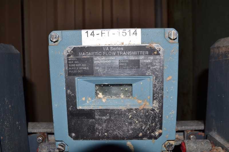 4x FOXBORO IMT20 FLOW TRANSMITTERS, 2x 8301 FLOW METERS 1 - MISCELLANEOUS