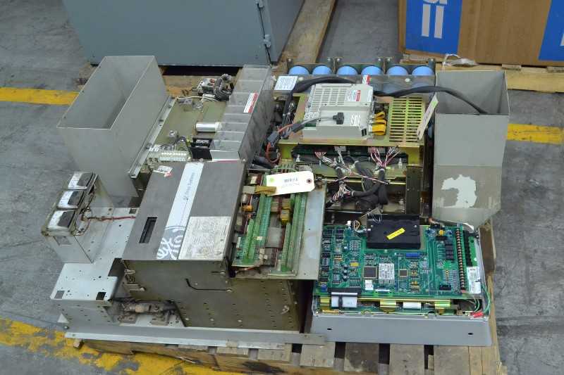 2 PALLETS OF ASSORTED AC MOTOR DRIVES, ALLEN BRADLEY, GENERAL ELECTRIC, TELEMECANIQUE (OHIO) - MISCELLANEOUS