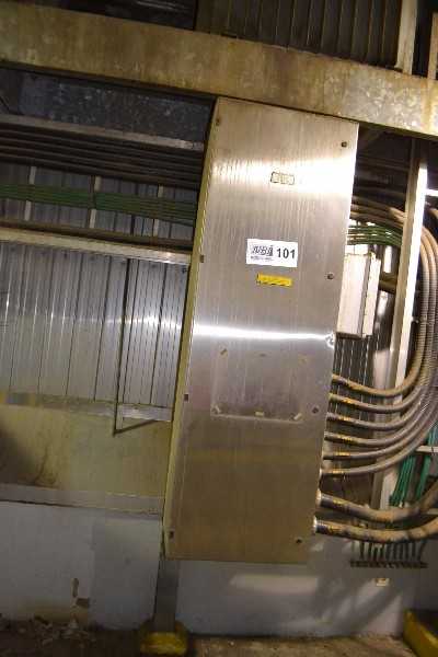 CUTLER HAMMER PRL4 STAINLESS DISTRIBUTION PANEL 600V 800A 3PH 4W WITH 6x KDC3400F BREAKERS (NOVA SCOTIA) - MISCELLANEOUS