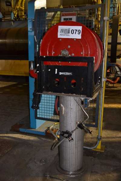 REELCRAFT S40-02033 PNEUMATIC HOSE REEL WITH AIR MOTOR (NOVA SCOTIA) - MISCELLANEOUS