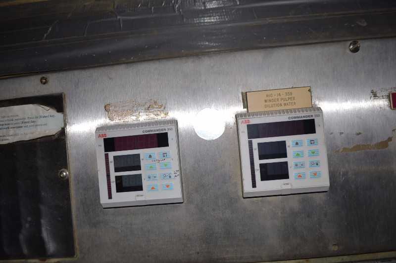 CONTROL PANEL WITH 2x ABB COMMANDER 350, PUSHBUTTONS, OPERATOR INTERFACE, ALLEN BRADLEY 2700C-S2 (NOVA SCOTIA) - MISCELLANEOUS