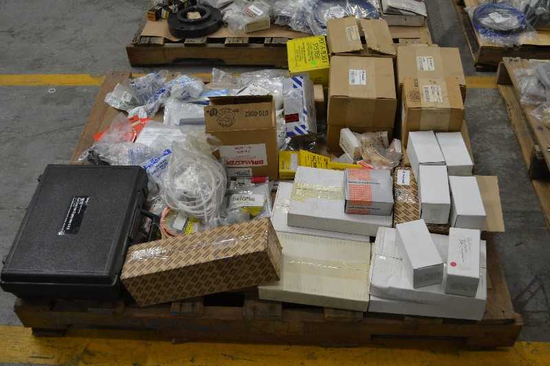 7 PALLETS OF ASSORTED VALVE & PUMP REPLACEMENT REPAIR KITS (OHIO) - MISCELLANEOUS