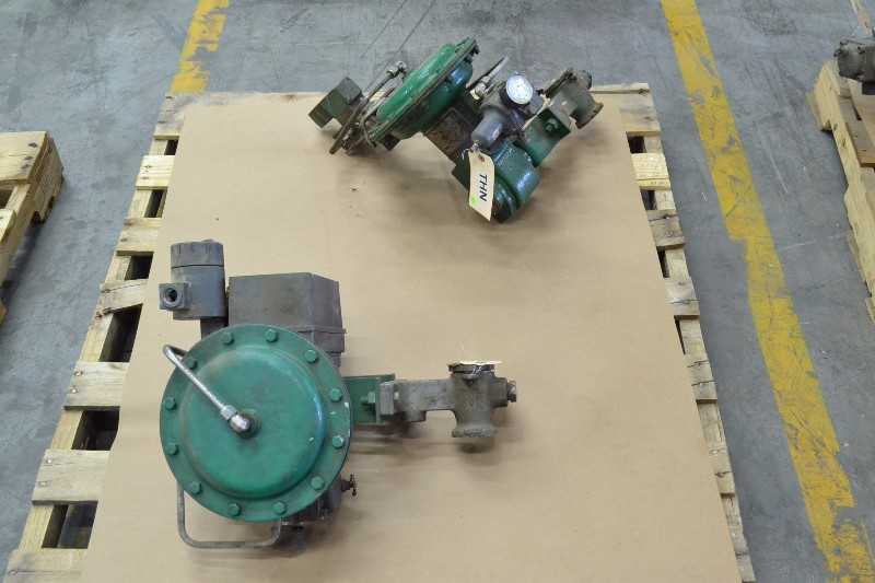 1 PALLET OF 2 FISHER VALVES V100 VEE-BALL STAINLESS PNEUMATIC 600 CONTROL VALVE (OHIO) - MISCELLANEOUS