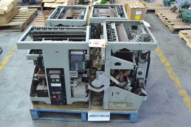 1 PALLET OF 4 GENERAL ELECTRIC SWITCHGEARS (OHIO) - MISCELLANEOUS